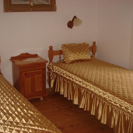 Къща Под Наем Petrova Hotel Cherven  Bagian luar foto